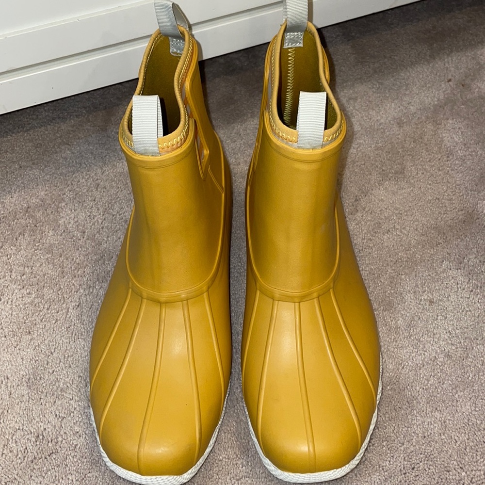 Sperry Rain Boots Size 11